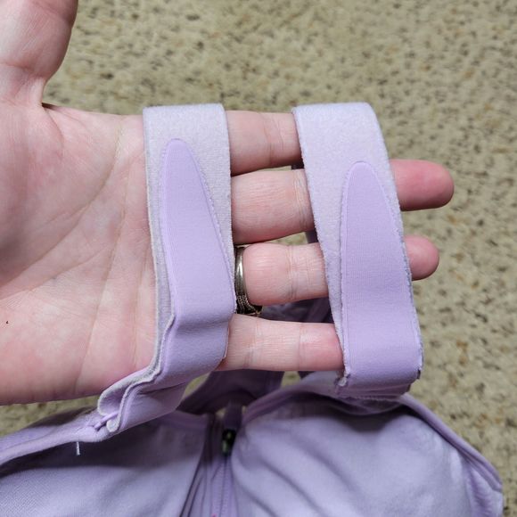 Shefit Size Luxe Large Lilac Purple and Pink Low Impact Adjustable Sports Bra - Picture 3 of 8